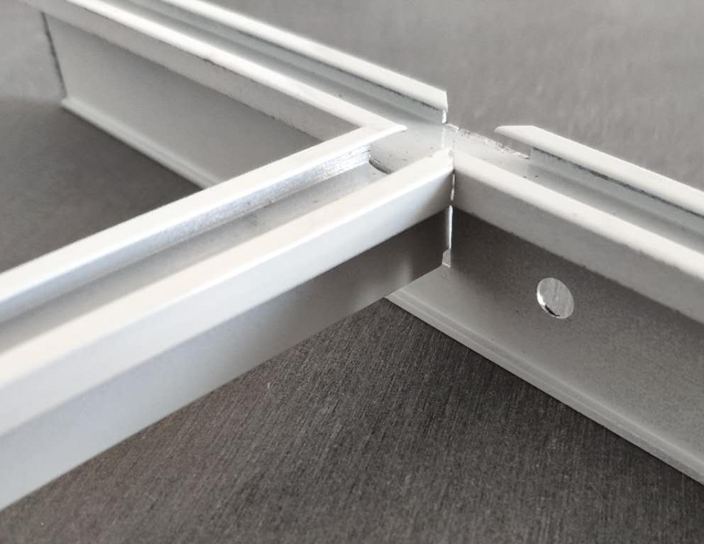 高強度鋁合金龍骨_上人吊頂專用龍骨