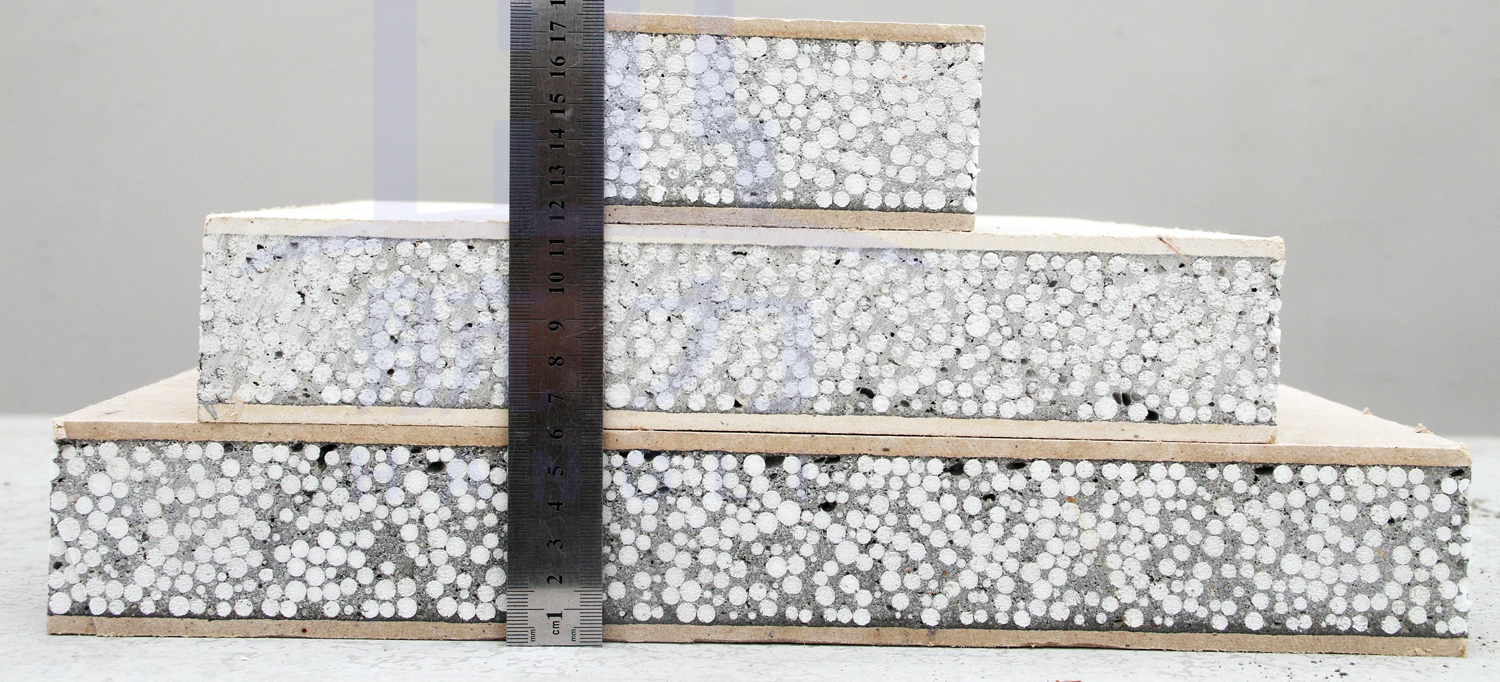 輕質墻板產品芯材結構緊密并采用優質硅酸鈣板作為面板，因此產品具備良好的防水隔潮功能，是廚房、衛生間的理想隔墻材料。